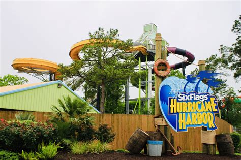 Twenty-six people were hospitalized with breathing problems or skin irritation after they were exposed to bleach and sulfuric acid on Saturday afternoon at Six Flags Hurricane Harbor Splashtown, a. . Six flags hurricane harbor splashtown photos